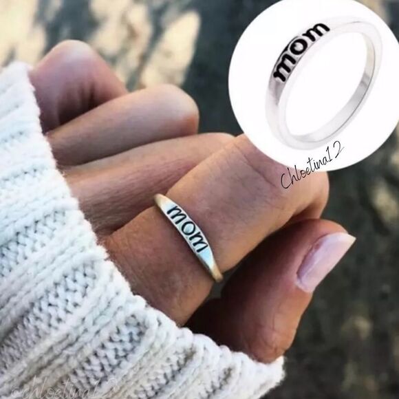 NEW Silver Tone Mom Ring - Picture 1 of 7